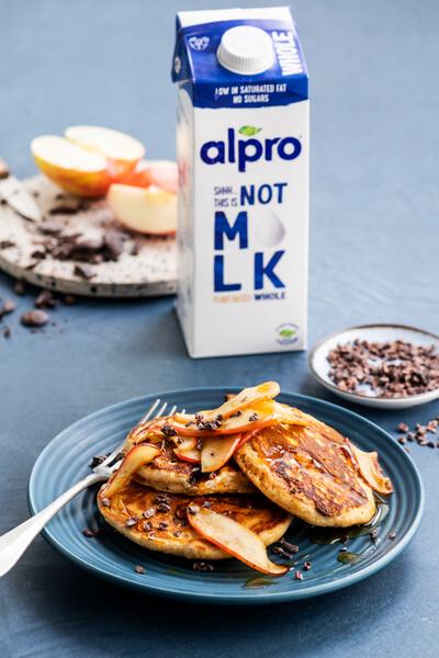 Crêpes aux pommes et flocons de chocolat
