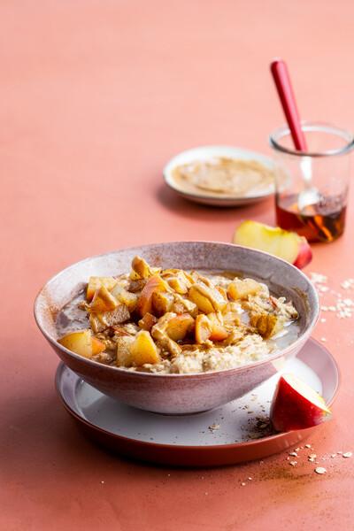 Havregrynsgröt med äpple