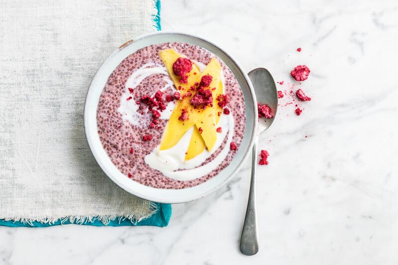 AHUDUDULU VE HİNDİSTAN CEVİZLİ CHIA PUDING