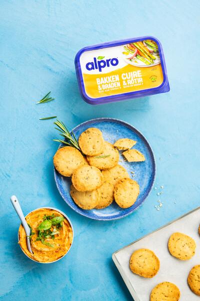 Rozemarijnkoekjes en tomatendip