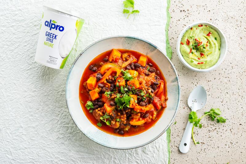 Chili Végétarien avec Trempette à l'Avocat