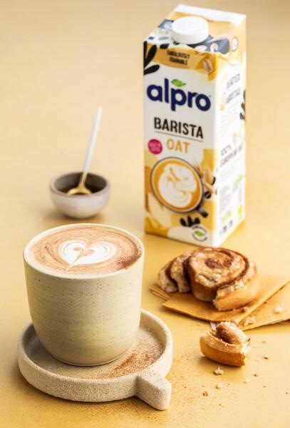 Latte saveur roulé à la cannelle
