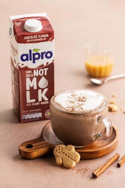 Kruidige warme chocoladedrink