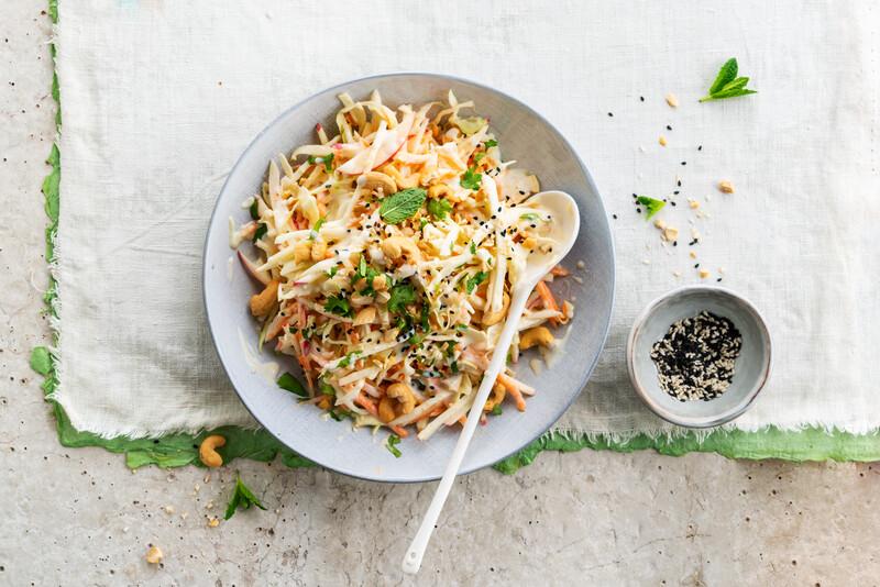 Ensalada de col vegana