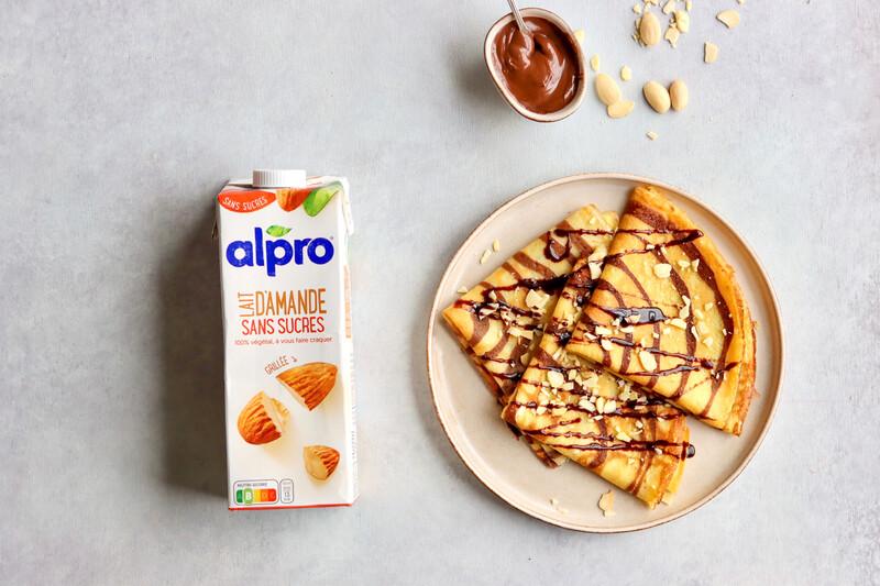 Crêpes marbrées vegan au lait d'amande sans sucres (sans œuf, ni lait)